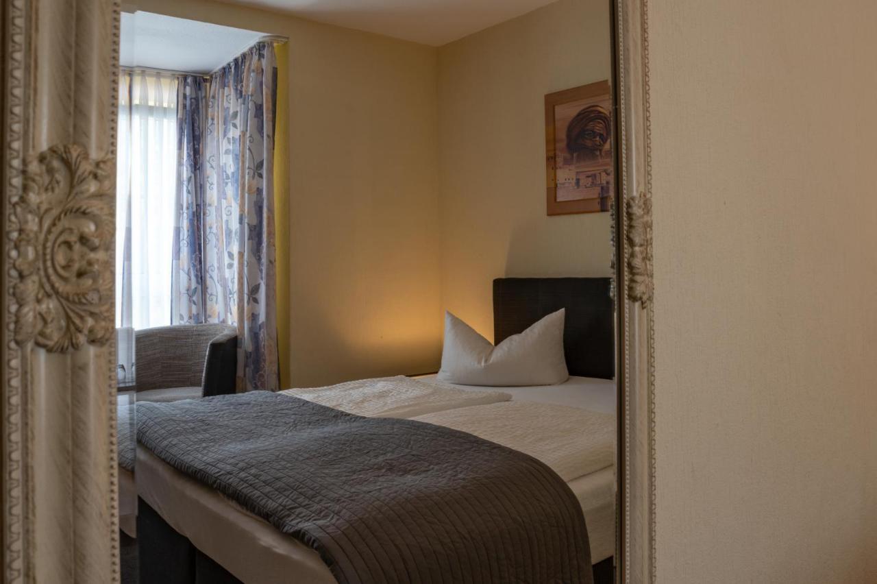 Hotel Ammerland Garni Wilhelmshaven Exterior foto
